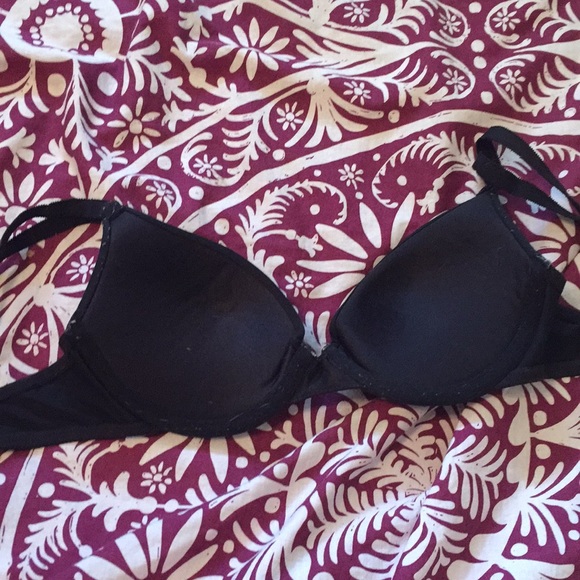 VS Pink Push-up - Picture 4 of 5